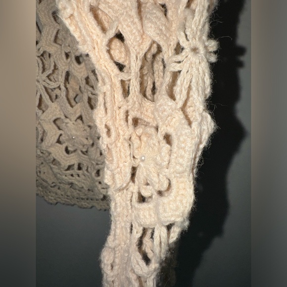 Vintage Handmade 80’s Cream Ivory Crochet Button Up Pearl Cotton Floral Cardigan - Picture 3 of 3